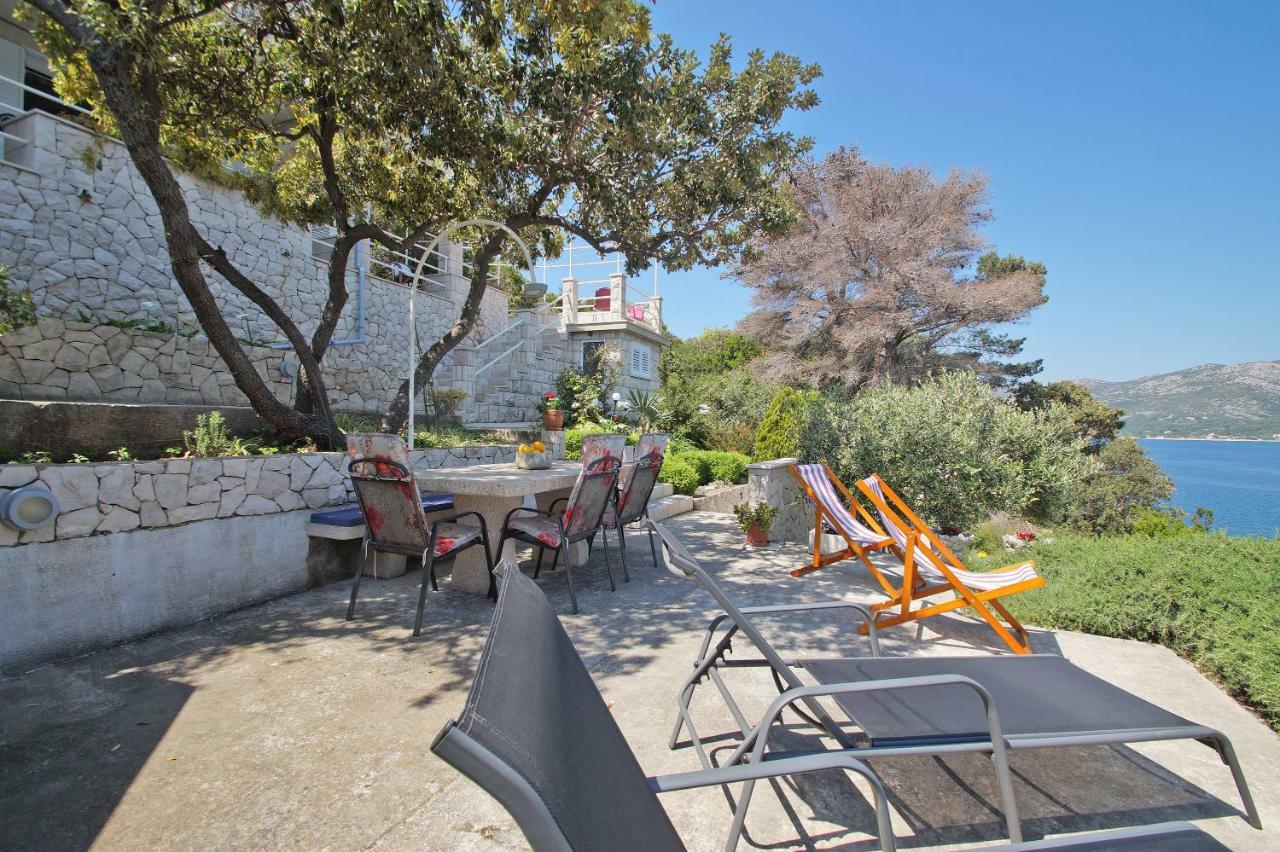 Apartments Mirna Korcula Town Exterior photo